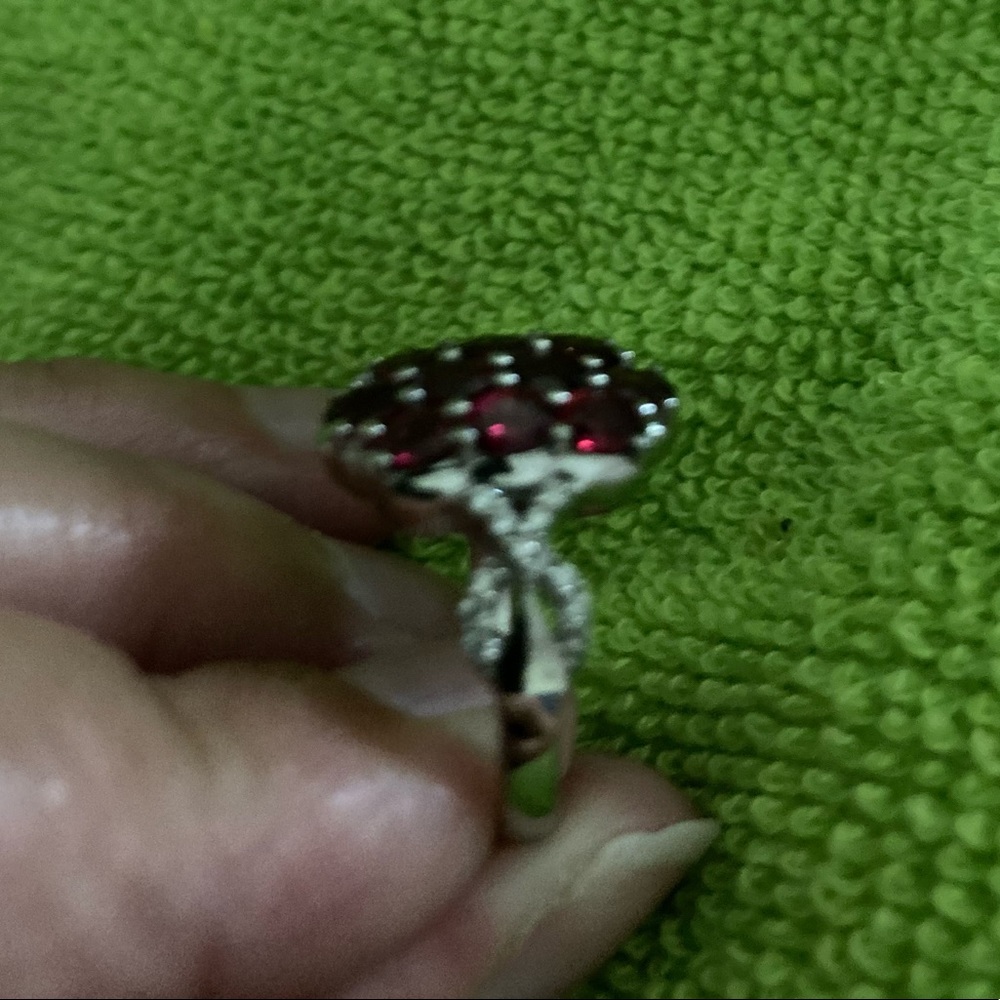 Unique , beautiful Garnet ring - Picture 4 of 4